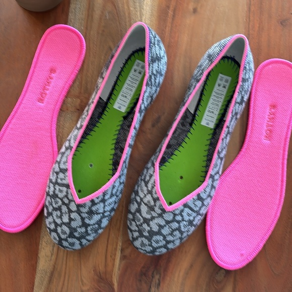 ROTHY’S The Merino Flat in Haze Spot RARE - Picture 3 of 4